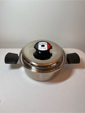 Cordon Bleu Stainless Steel Covered Saucepan with Temp-Tone Lid (Silver, Black)